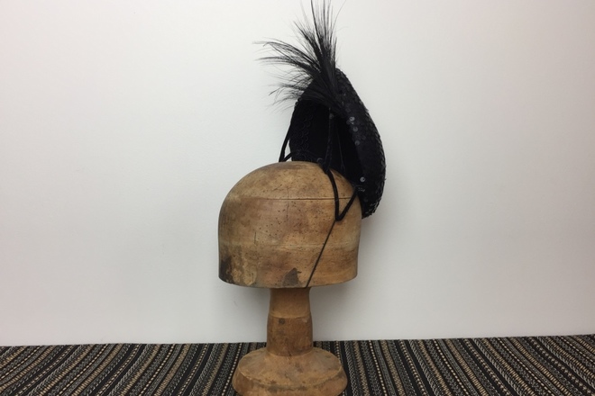 Black sequin percher