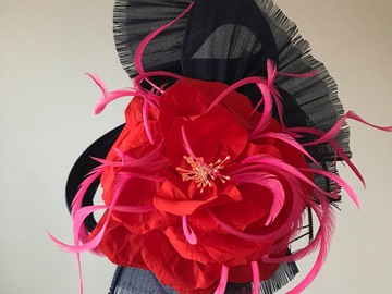 For Rent: Flower hat