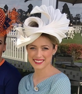 Cream pleated straw headpiece