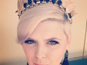 For Rent: Ava Jaxon "Hardaker" headpiece 