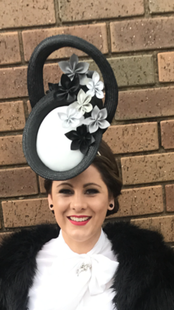 Allport Millinery Percher Black and white 