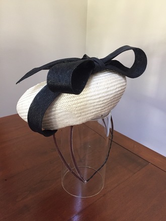 Louise Macdonald 'Veronique' headpiece White & Black 