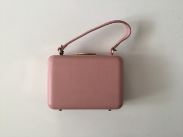 For Rent: Pink hand held bag