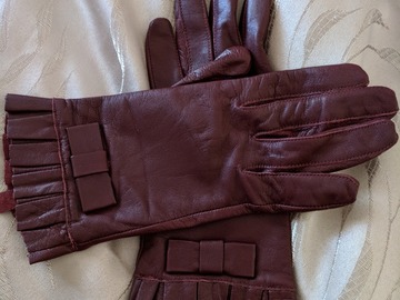 For Rent: Alannah Hill Burgandy Leather Gloves