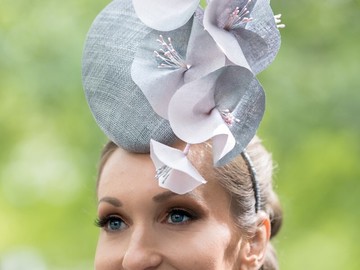 For Rent: Silver Floral Percher