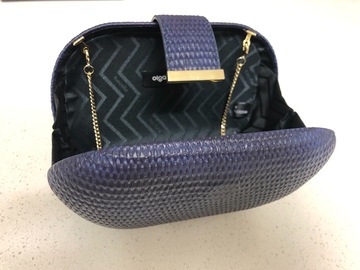 For Rent: Navy bag