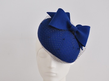 For Sale: Beret with Folded Bow
