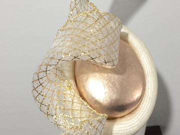 For Sale: Stunning gold and metallic percher for sale