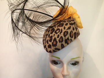 For Sale: Animal print percher