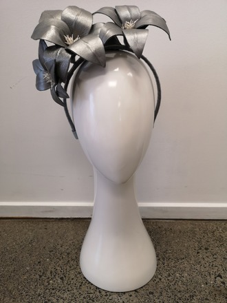 Lilies Afloat Headband in Gunmetal Leather