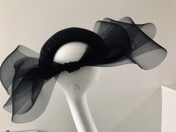 For Sale: Black bonnet with crin bow