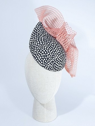 Julie - TEARDROP SHAPED 3D PERCHER