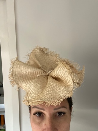 Straw percher natural colour 