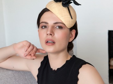 For Sale: Italian straw beret with a handmade  silk rose 