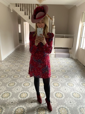 Dusky pink and burgundy hat