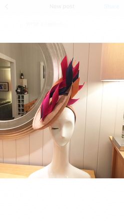 Bespoke Marilyn van den Berg fascinator