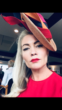 Bespoke Marilyn van den Berg fascinator