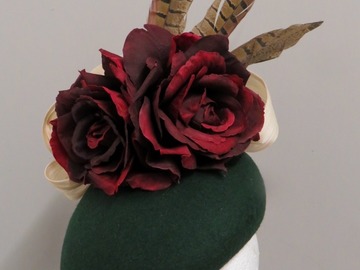 For Sale: Bottle green and red rose pillbox