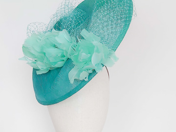 For Sale: Seabreeze Saucer Fascinator