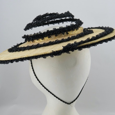 Senorita Swirl - Black and Gold Boater