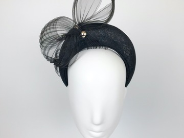 For Sale: Black headband with pleated crin and silver beads