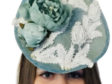 For Sale: Jade Percher Fascinator 