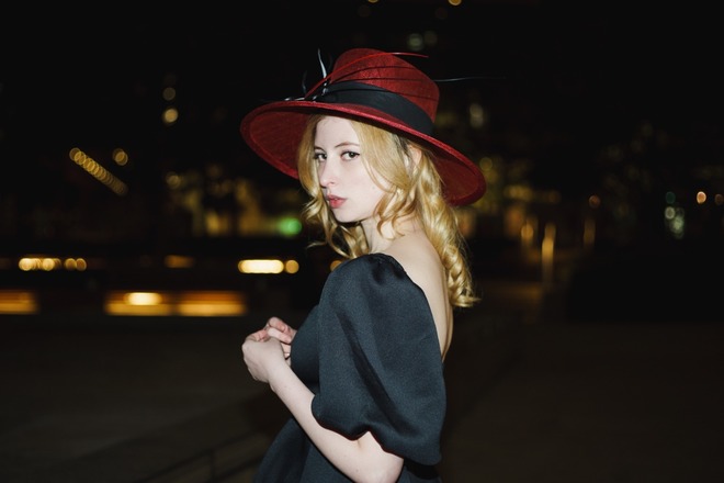RONIN- Red sinamay wide brimmed hat
