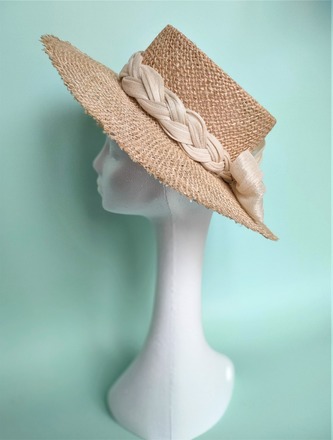 Straw wide brim hat with Silk Abaca detail