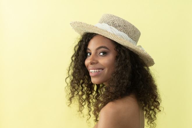 Straw wide brim hat with Silk Abaca detail