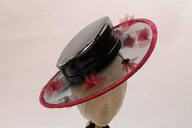 ROXY - PVC and crin boater