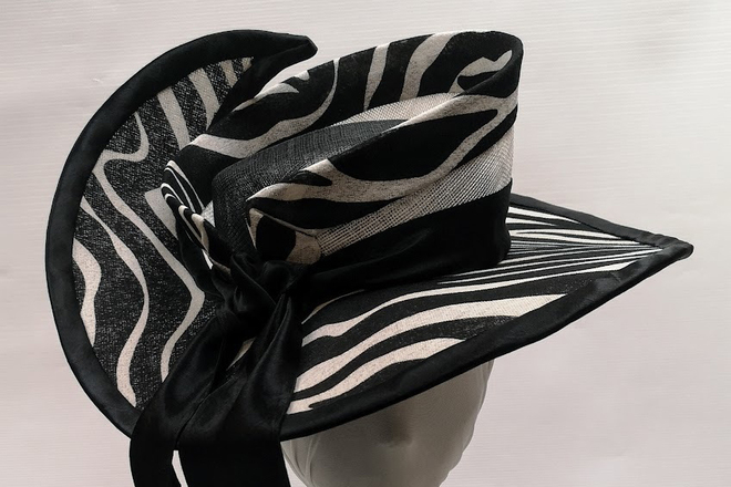 Black and White Wide-Brimmed Hat with Zebra Pattern Zebra Print Color Block With Midnight Black-2 Wide Brim  main image 4