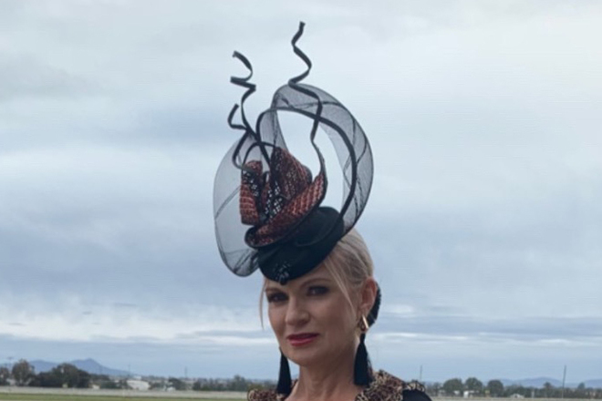Gorgeous black and bronze  Percher by Sonlia Millinery 