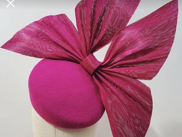 For Sale: Magenta felt with large bow