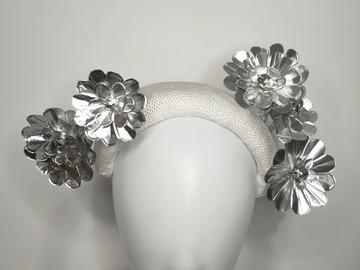 For Sale: Leopold Court White vintage straw headband with silver metal