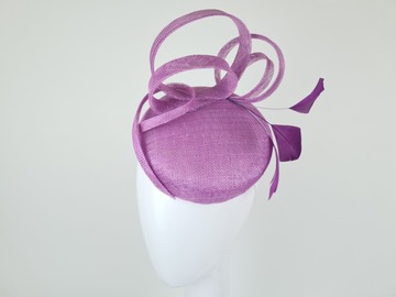 For Sale: Lilac Purple Straw Fascinator Cocktail Hat - Abril