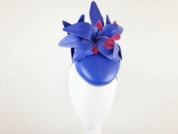 For Sale: Royal Blue Leather Floral Cocktail Hat - Noemi