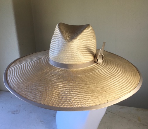 XLG Brim Buntal Fedora Creamy Natural/Beige Satin Trim