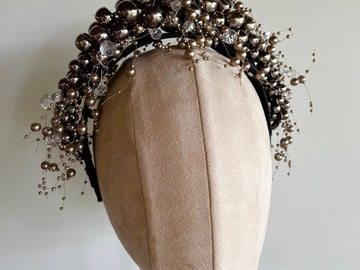 For Sale: Gun metal pearl headband