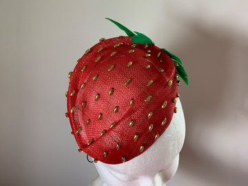 For Rent: Strawberry millinery 