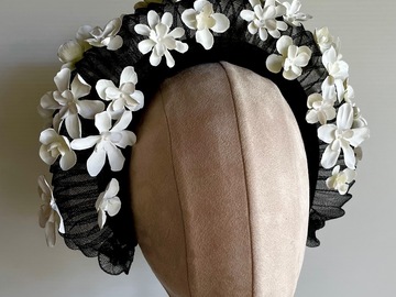 For Sale: Derby Day headpiece 
