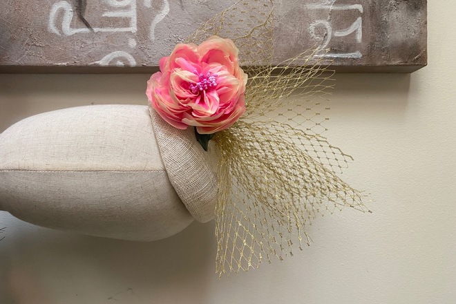 Beautiful pillbox with silk rose decoration 