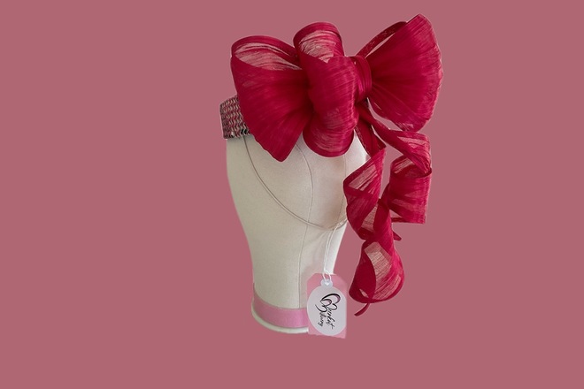 Berry Zara Bow