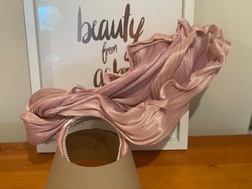 For Rent: Pink silk wave 