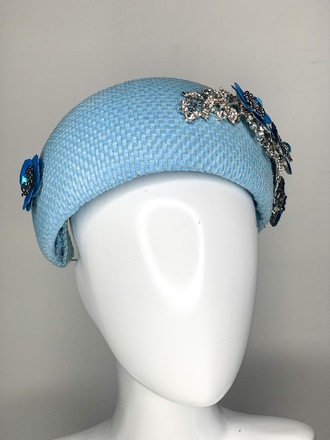 Hepburn jewelled Halo