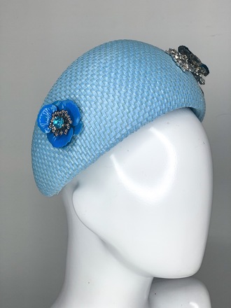 Hepburn jewelled Halo