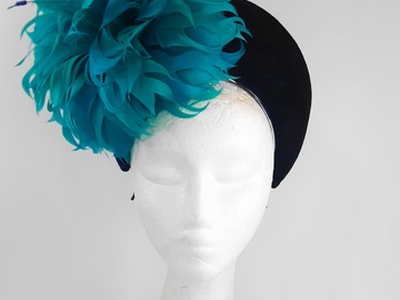 For Sale: Navy Velvet Blocked Crown