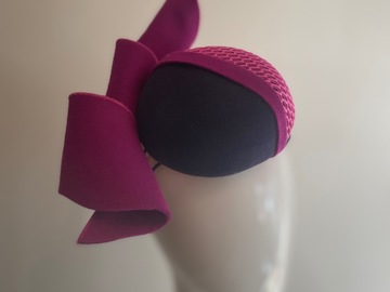 For Sale: Navy and pink percher with swirl