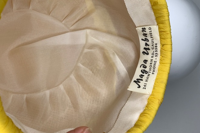 Vintage yellow pillbox hat 