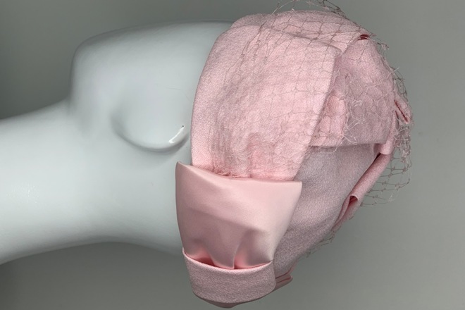 Vintage baby pink turban pillbox hat