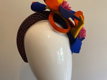 For Sale: Multicoloured felt flower fascinatior